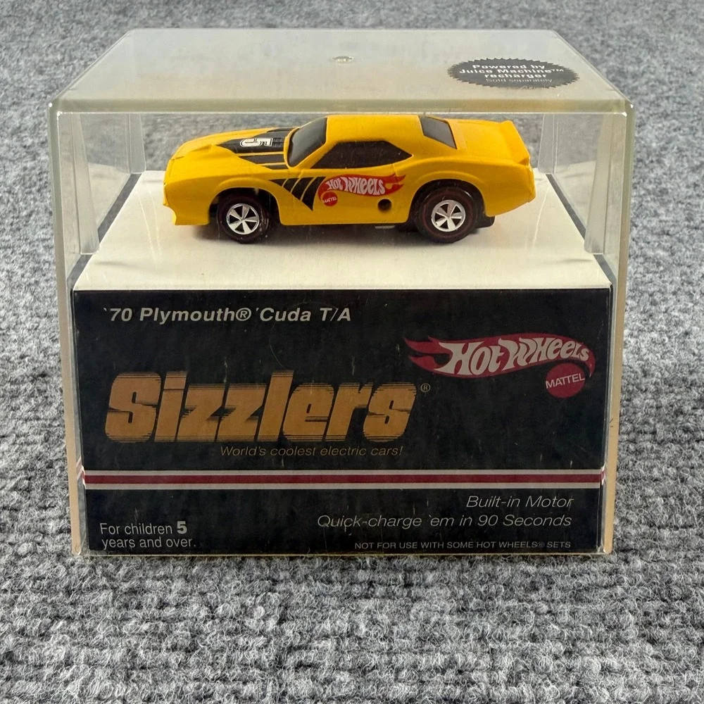 Hot Wheels Sizzlers Toy Yellow 70 Plymouth Cuda T/A K4772 Motorized Car
